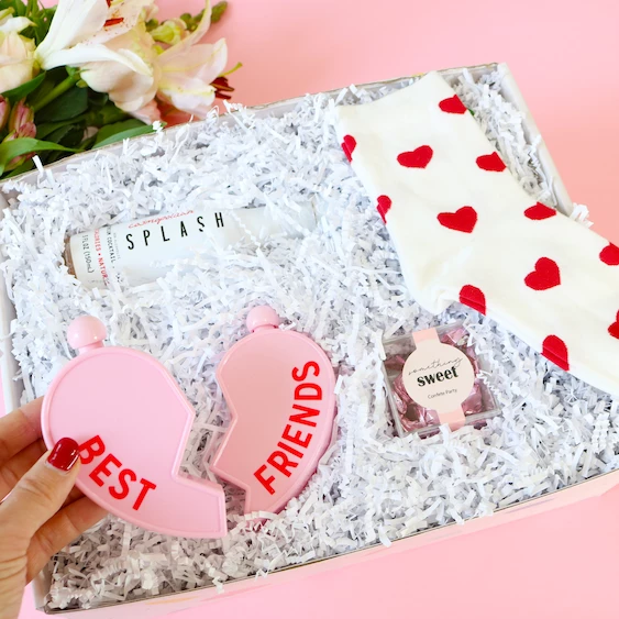 Confetë Party THE BFF Gifts 3 Confetë Party THE BFF Gifts