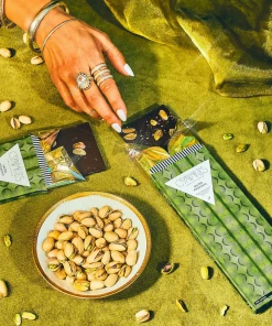 Compartés Chocolate Compartés Salted Pistachio Dark Chocolate Bar Sweet Treats