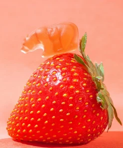 Strawberry - California Gummy Bears Sweet Treats 9 Strawberry - California Gummy Bears Sweet Treats